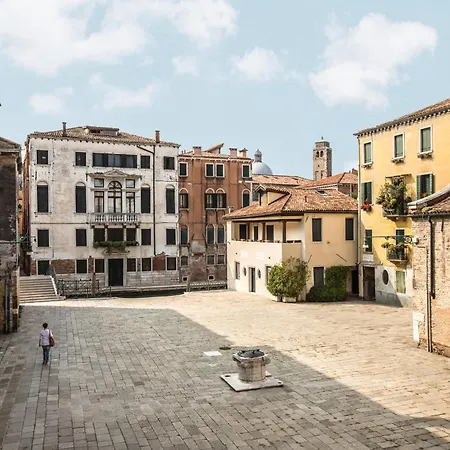 דירה Ca' Del Monastero 8 And Ca' Del Monastero 5 With Shared Courtyard ונציה