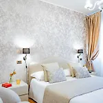 Ca' Del Monastero 8 And Ca' Del Monastero 5 With Shared Courtyard Apartamento Venecia